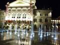 08 Fountain at Parliment 3 * Dancing fountain in front of the Swiss Parliment * 800 x 600 * (156KB)